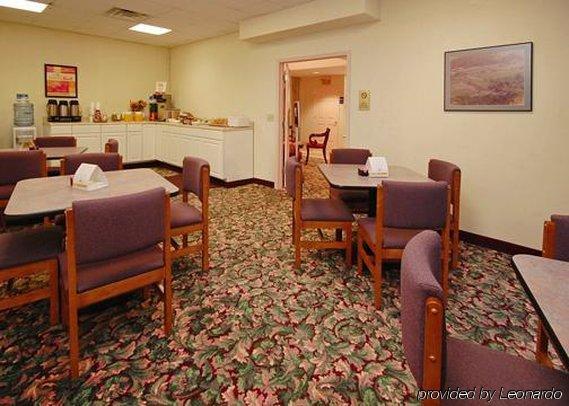 Econo Lodge Stewart International Airport New Windsor Restoran gambar